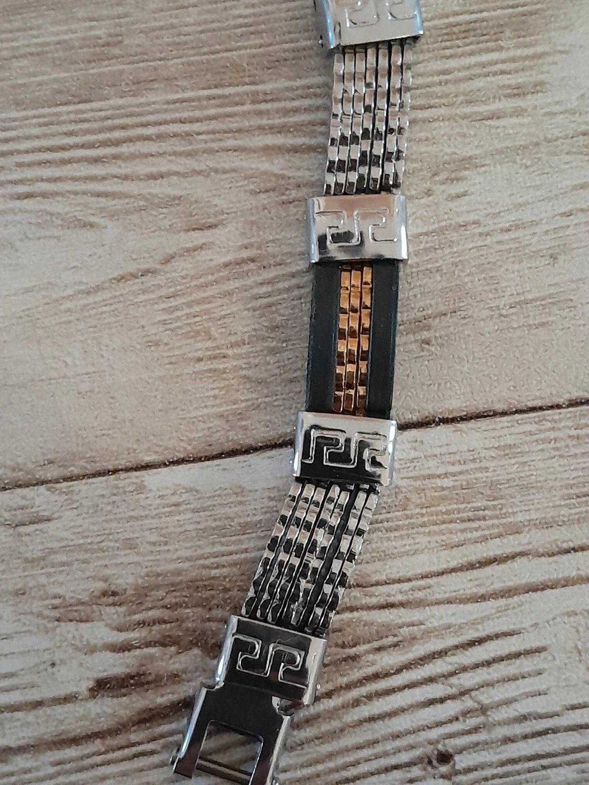 Pulseira gourmet para homem, prateada, dourada e preta – photo 4